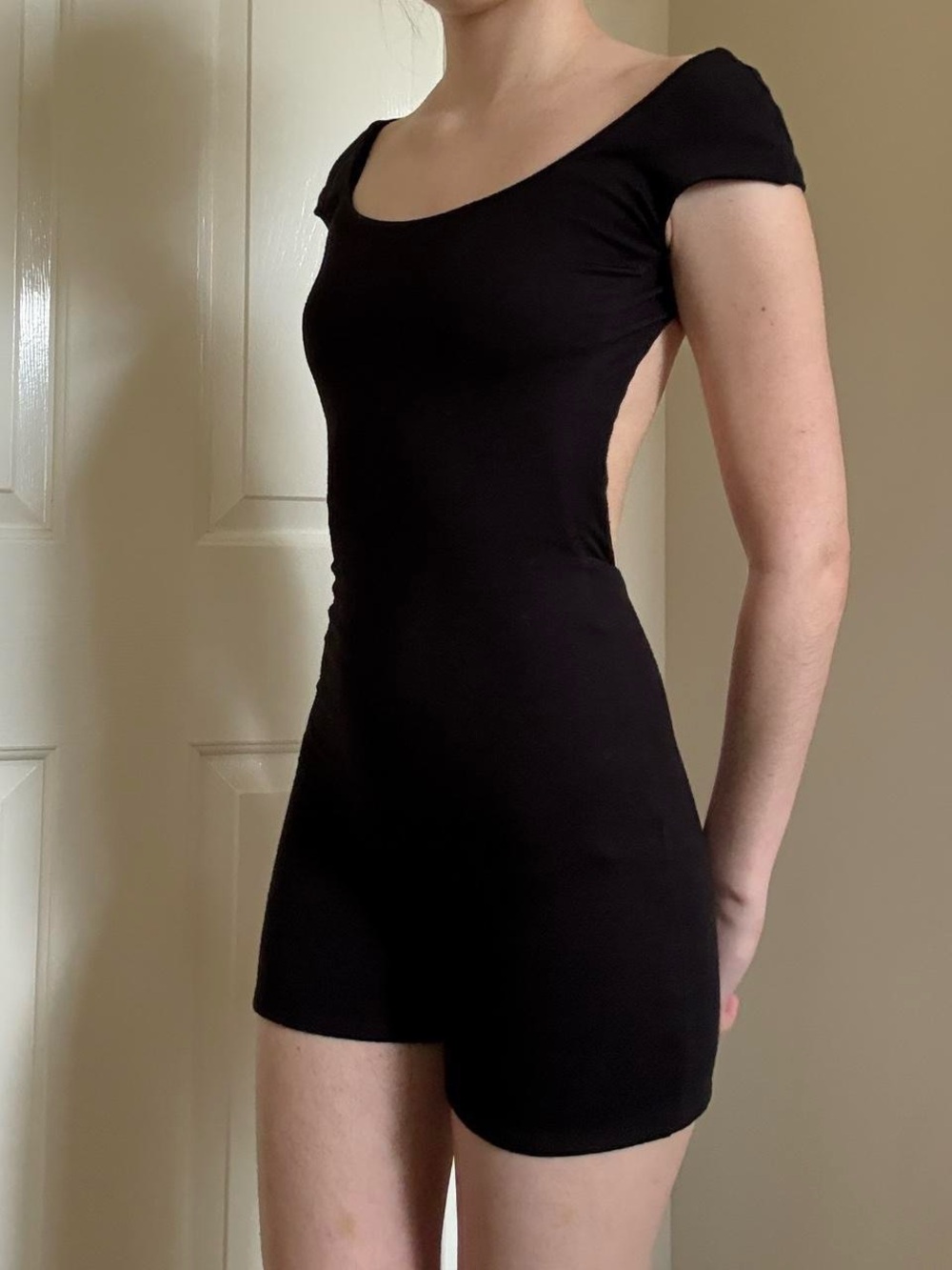 ARE YOU AM I Black Short Sleeve Romper - Picture 2 of 6